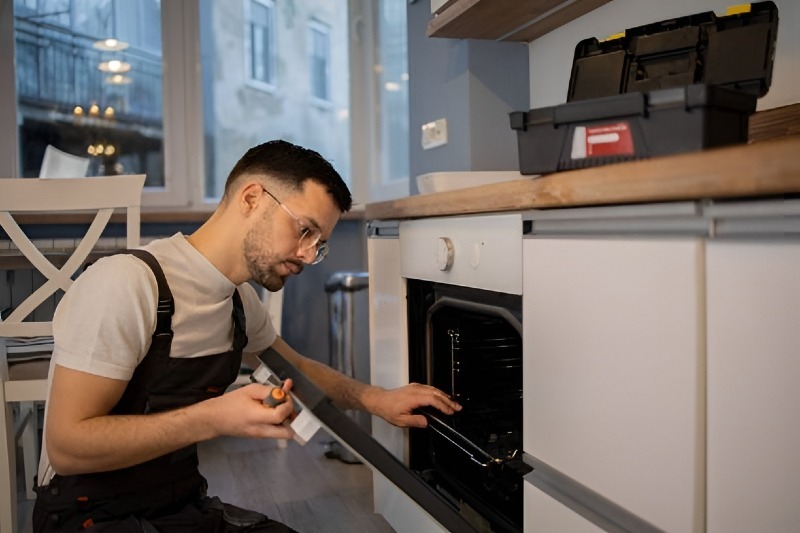 Oven & Stove repair in Palmetto Bay