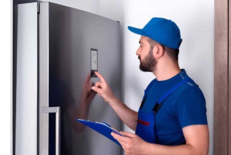 Refrigerator repair in Palmetto Bay